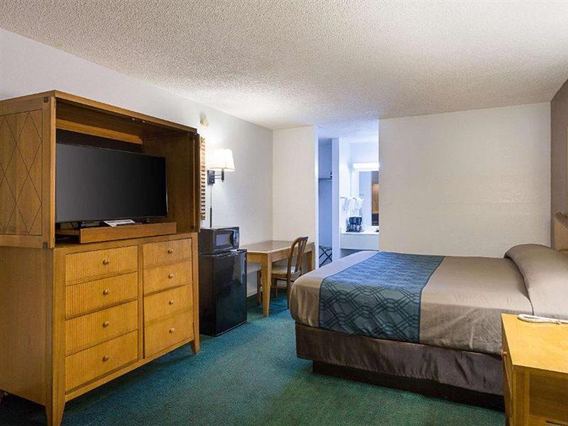 Rodeway Inn Lake City I-75 Exteriör bild