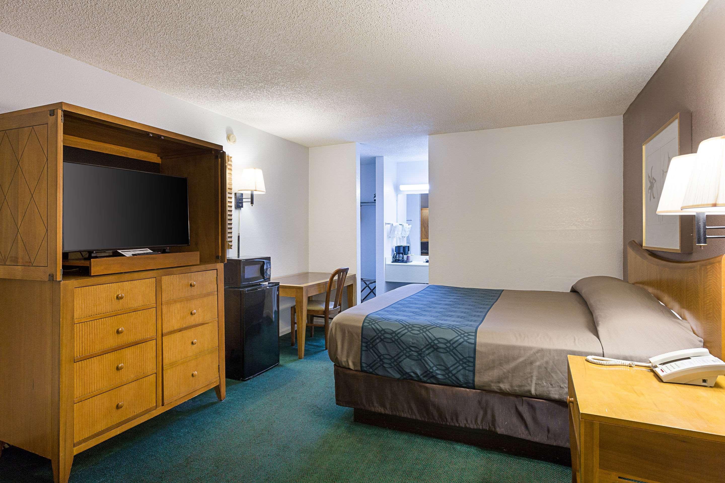 Rodeway Inn Lake City I-75 Exteriör bild